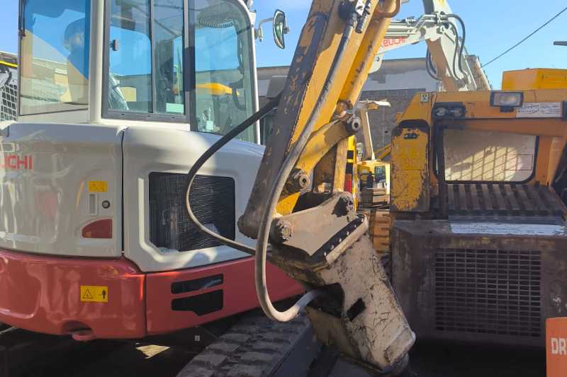 OmecoHub - Immagine KOMATSU PC45MR-3